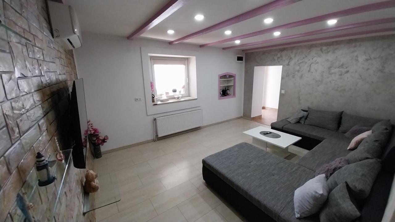 אומאג Apartment Goran & Nela מראה חיצוני תמונה