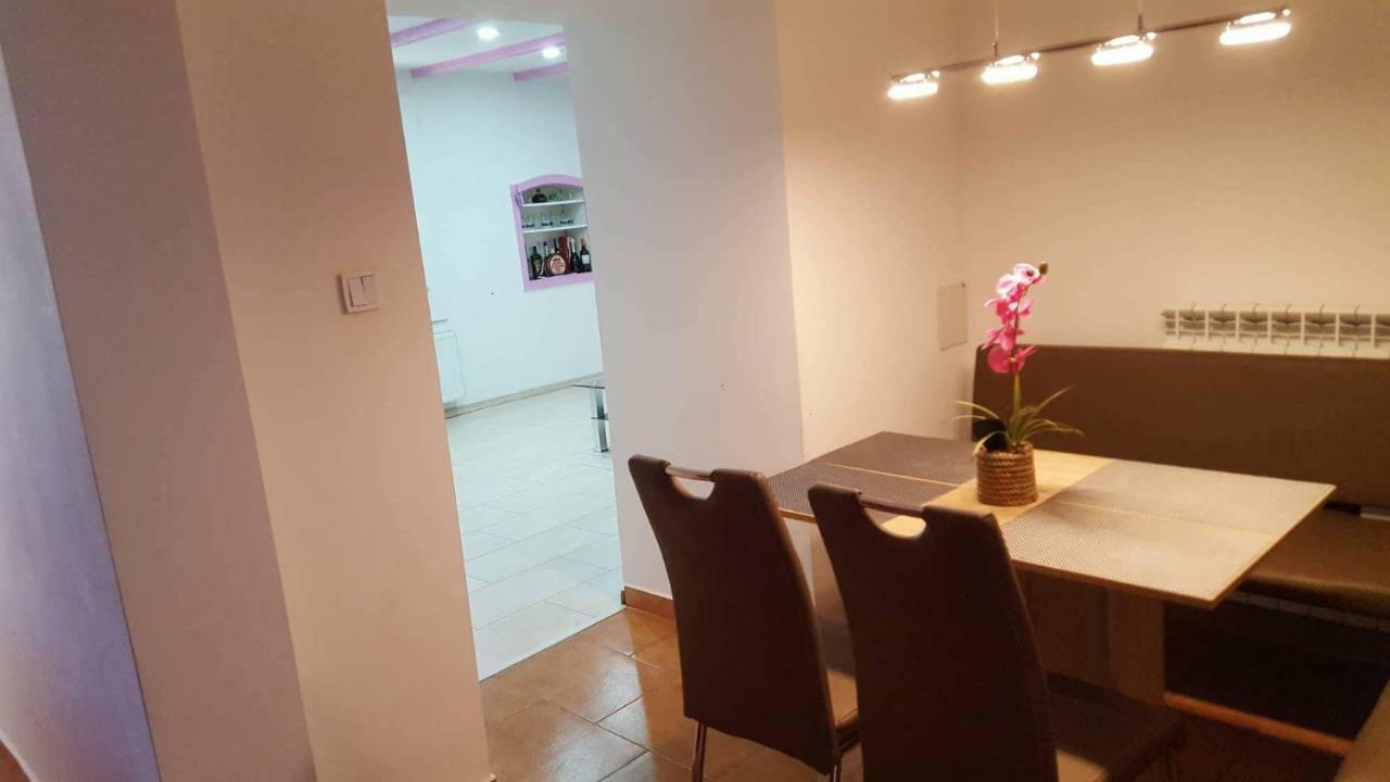 אומאג Apartment Goran & Nela מראה חיצוני תמונה