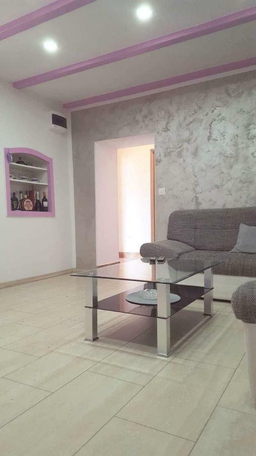 אומאג Apartment Goran & Nela מראה חיצוני תמונה